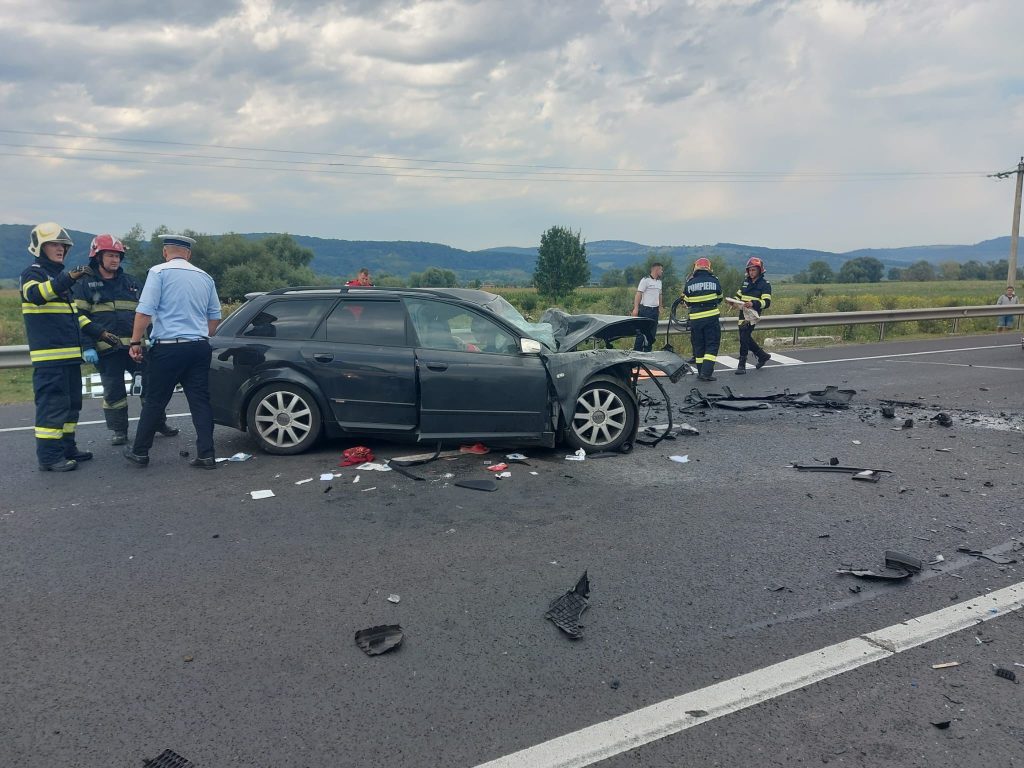 Foto T N R De Ani Mort Ntr Un Groaznic Accident Rutier Pe Dn