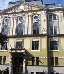 Al cui e Palatul Astra?