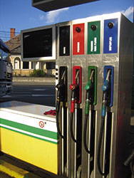 Preturile la carburanti continua sa scada