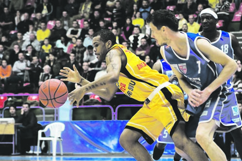 CSU poate juca finala