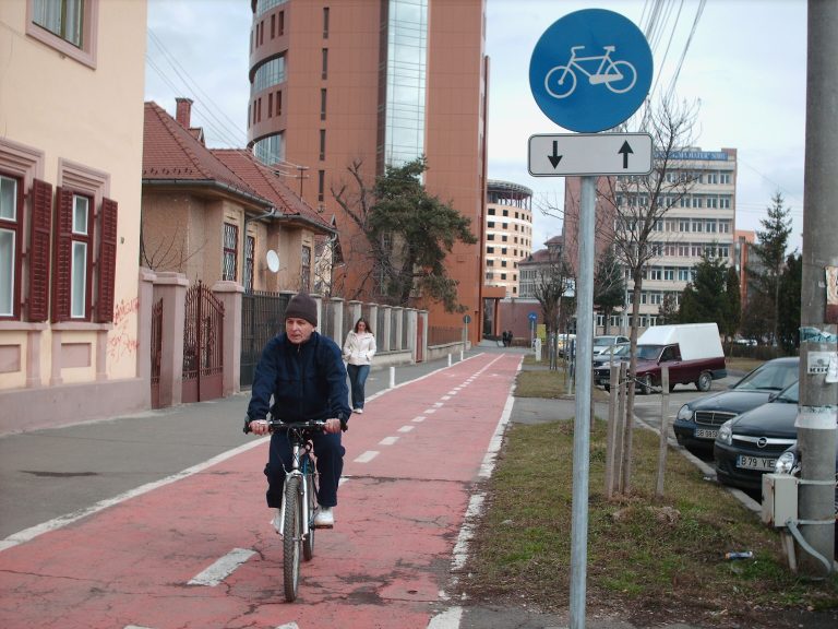 Tronson nou pentru biciclişti