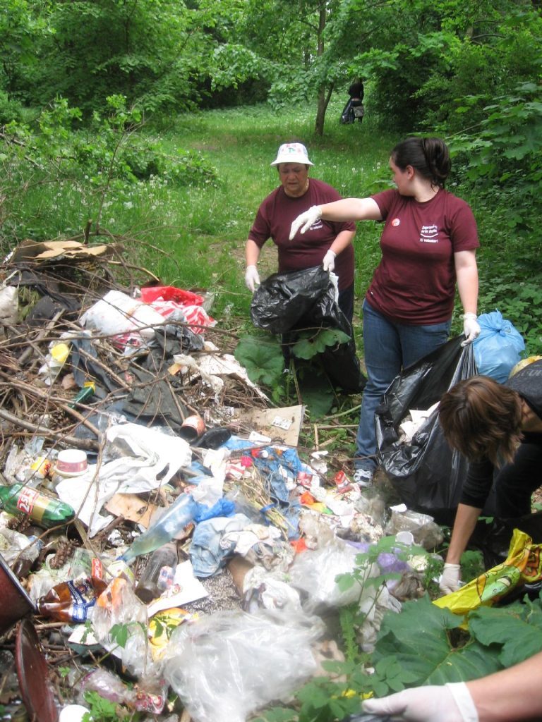 Săptămâna Naţională a Voluntariatului la Crucea Roşie Sibiu