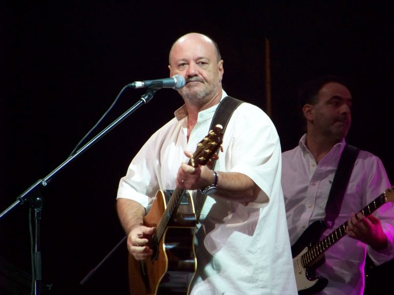 Festivalul Naţional de Muzică Folk şi Poezie