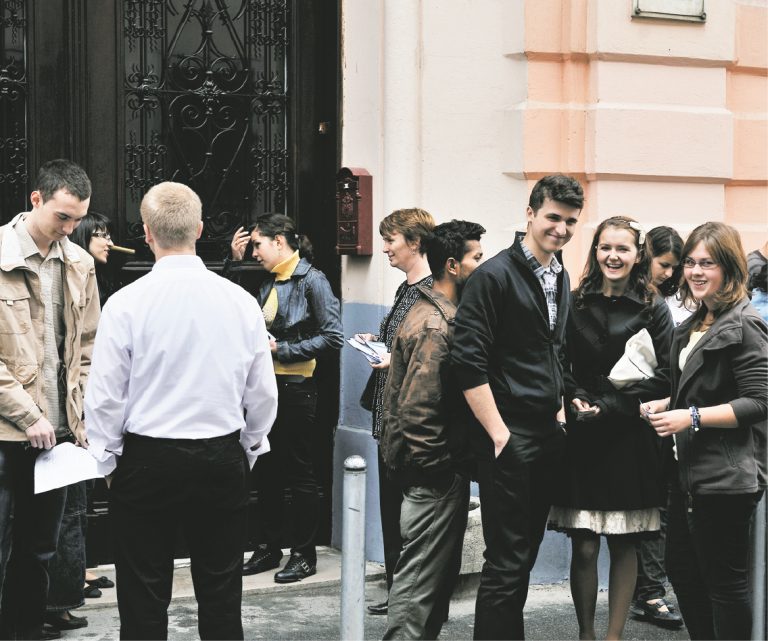 Elevii din Colegiul Goga au luat spuma BAC-ului 2011