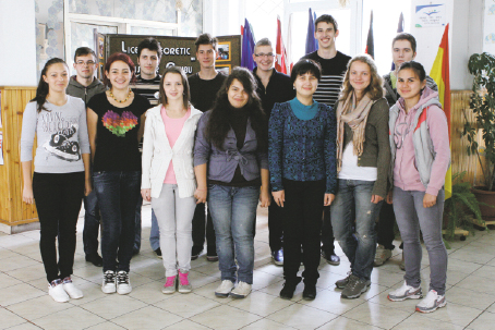 Onisifor Ghibu,  un liceu al campionilor