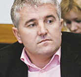 Dumitru Domnariu,  incompatibil