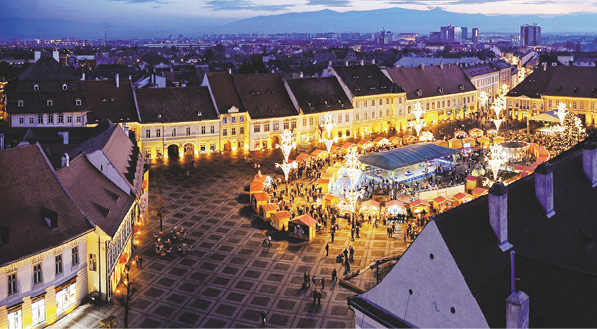 Spectacol de lumini şi muzică la Târgul de Crăciun