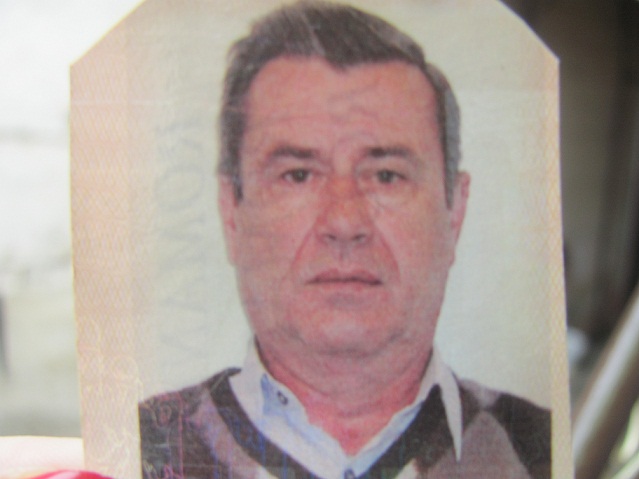 Taximetrist din Sibiu găsit mort în portbagajul maşinii, în judeţul Braşov