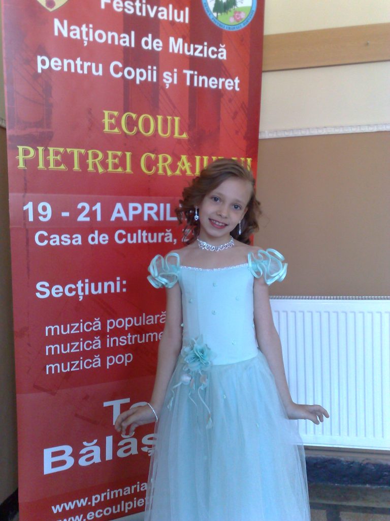 Locul 1 la Olimpiada Naţională de Teoria Muzicii pentru Luana Prodea