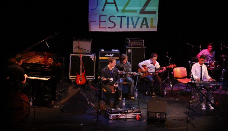 Trofeul Sibiu Jazz Festival merge la centrul universitar Bucureşti