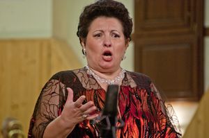 Soprana Silvia Sorina Munteanu concertează la Sibiu