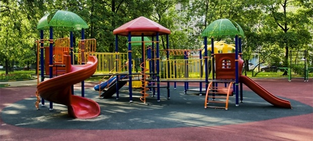 Cartierul Vasia din municipiul Mediaş va avea un loc de joacă pentru copii