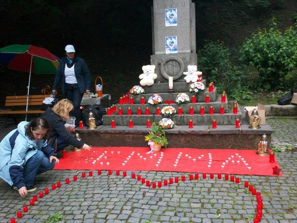 Organizaţia E.M.M.A., o mână întinsă părinţilor de îngeri
