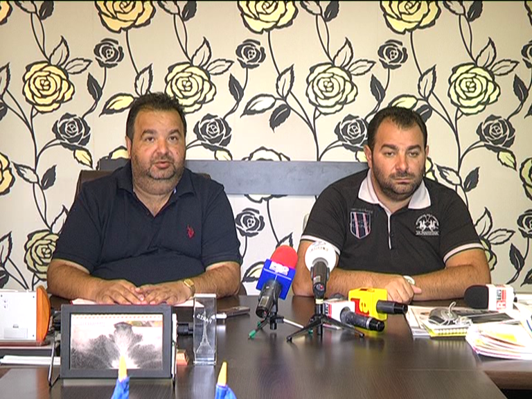 Fraţii Cioabă îşi vor împărţi averea după moartea mamei