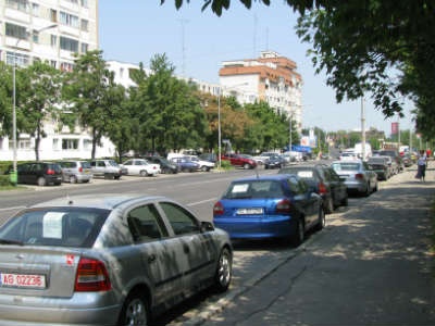 4 avertismente aplicate pentru proprietarii medieşeni care şi-au expus autoturismul în scopul comercializării