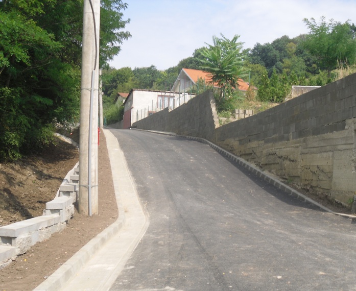 Motiv de bucurie pentru locuitorii străzii Emil Racoviţă din Mediaş