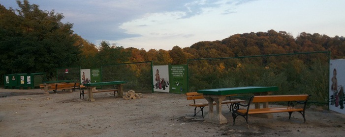 Parcările de pe Hula Baznei din Mediaş au fost amenajate şi împrejmuite