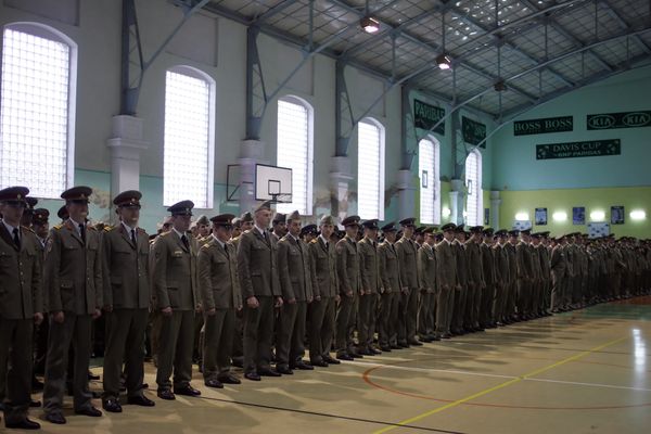 Ceremonia începerii noului an școlar la Academia Forţelor Terestre