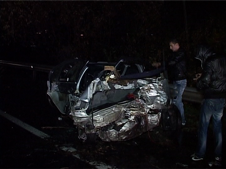 Accident grav pe DN1, lângă Mohu. Doi tineri au ajuns în stare critică la spital