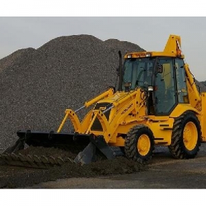 Dosare penale pentru blocarea drumului cu materiale de construcţii