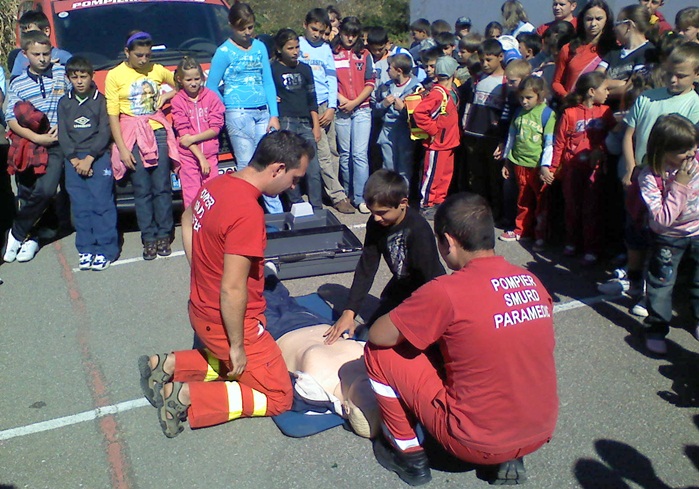 SMURD Copşa Mică a susţinut o amplă campanie de informare în 14 localităţi