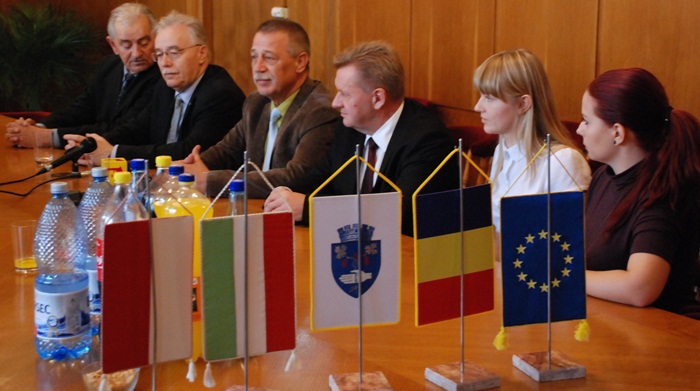Primarii oraşelor Dąbrowa Górnicza şi Şopron, în vizită la Mediaş