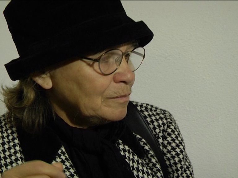 Femeia care a ţepuit-o pe şefa misiunii Băncii Mondiale în România susţine că şi ea a fost o victimă în această escrocherie