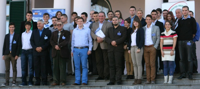Tinerii maghiari din mai multe judeţe ale ţării au participat la o Conferinţa Energetică, la Mediaş