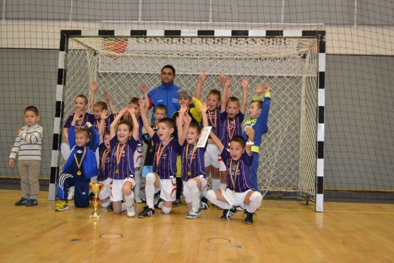 Dobrin, Hagi şi Steaua în faţa interiştilor