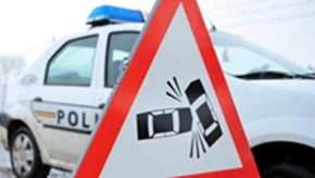 Autoaccident la Brateiu: Trei persoane rănite