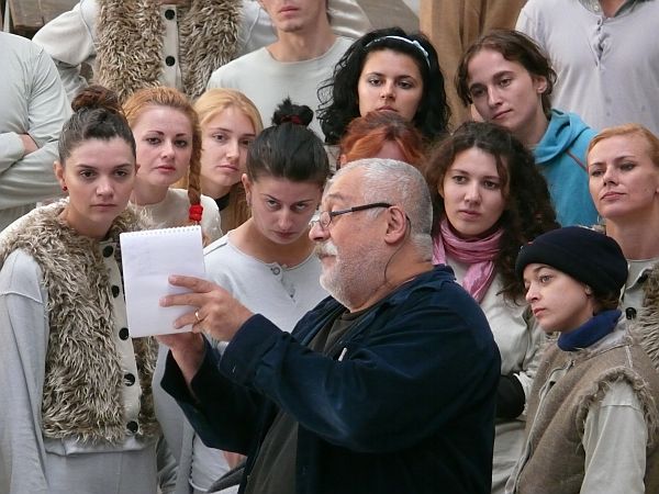 Teatrul „Radu Stanca” prezintă 11 spectacole în premieră în 2014