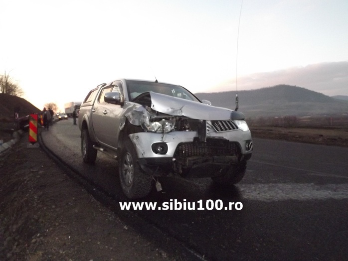 3 persoane au fost rănite grav pe DN 14