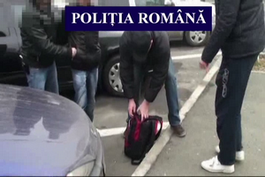 Spărgător de locuințe prins în flagrant de polițiștii din Sibiu