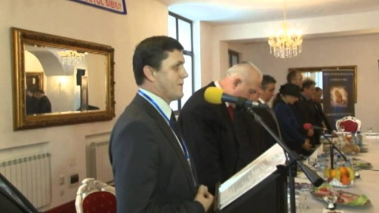 Mic dejun cu rugăciune organizat de regele Cioabă, la Sibiu