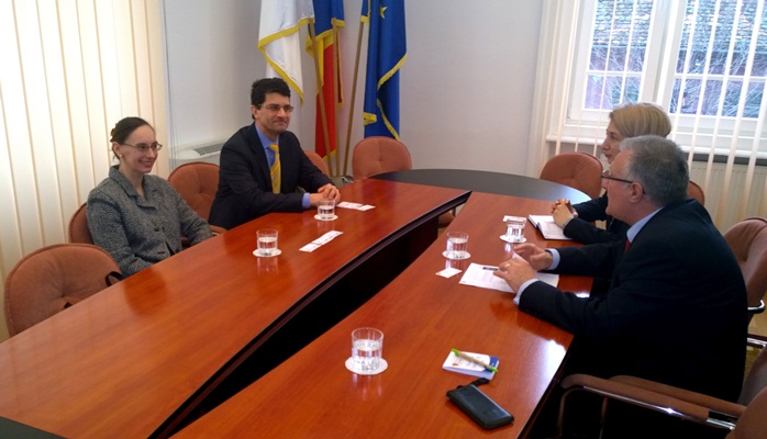 Consilierul pentru Afaceri Politice al Ambasadei SUA la București, în vizită la Sibiu