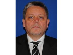 Cazan despre înfiinţarea de către Tăriceanu a Partidului Reformator Liberal: „Merge din greșeală în greșeală”