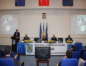Serviciului Judeţean Anticorupţie Sibiu îşi prezintă raportul de activitate desfăşurat în 2013