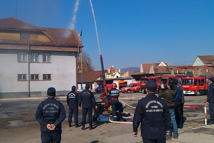 Pompierii medieșeni și-au deschis larg porțile pentru vizitatori