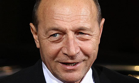 Traian Băsescu despre nominalizarea lui Iohannis în Guvern:  Prima dată când a vrut să vină premier îi spusese tat’su mare, turnătorul Voiculescu, acum nu