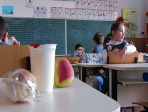 Elevii se întorc în bănci, începe semestrul II