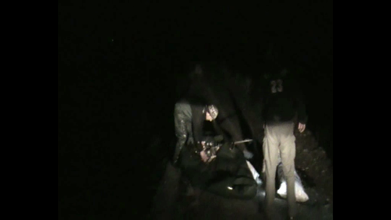 Braconaj piscicol pe râul Olt. Doi bărbați au fost prinși de jandarmi