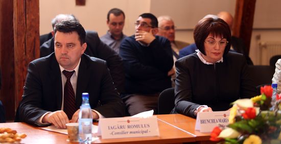 O agendă culturală votată de majoritatea FDGR și PNL