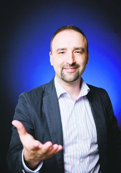 Interviu coach Dan Luca/Este paradoxal cum oamenii doresc să își schimbe realitatea fără să se schimbe pe ei înșiși