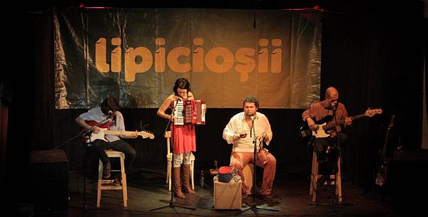 „Lipicioșii” respiră teatru pe acorduri muzicale