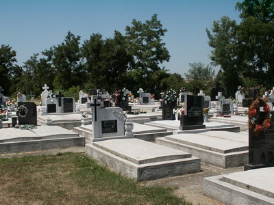 Modernizări la Cimitirul Municipal