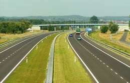 În următoarea perioadă va fi lansată licitația pentru un nou studiu de fezabilitate al autostrăzii Sibiu-Pitești