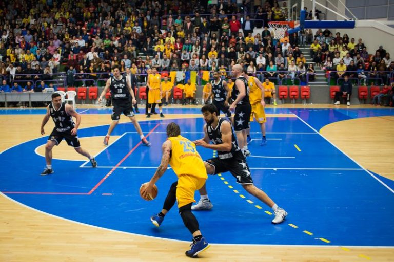 CSU Sibiu 2-0 U Mobitelco Cluj