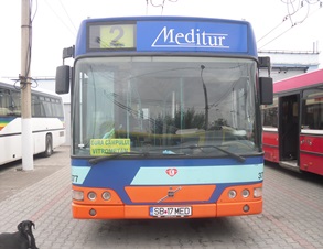 Scumpirea biletelor de călătorie la Mediaș, depinde de taxa pe stâlp și acciza la combustibil