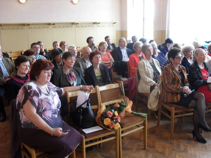 După 40 de ani de la terminarea liceului, din nou împreună