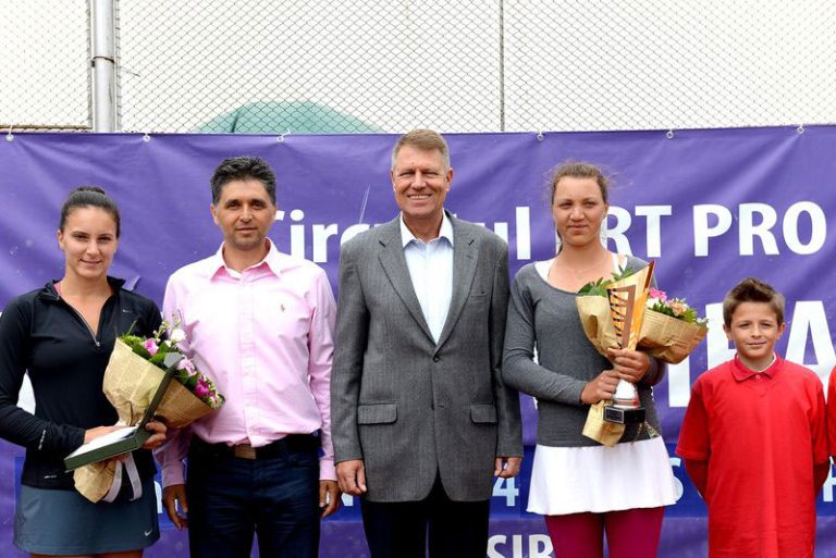 Patricia Ţig, prima campioană a turneului internaţional de tenis feminin de la Sibiu.